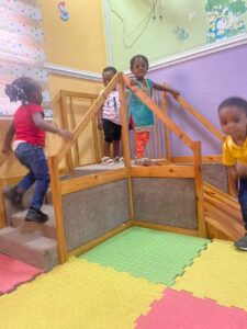 Read more about the article Toddler class (19 – 36 Months)